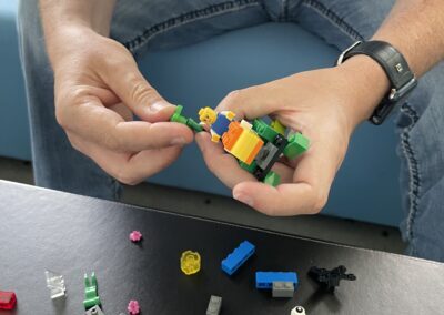 René Feldbauer in einem LEGO® Serious Play® Workshop