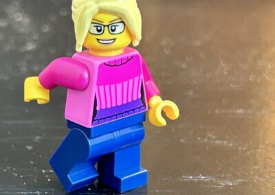 Sylvia Winkelmann-Ackermann in einem LEGO® Serious Play® Workshop